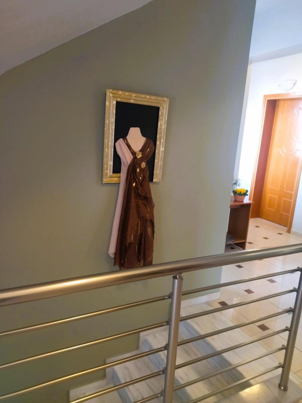 Athanasia Inn Vrasná المظهر الخارجي الصورة