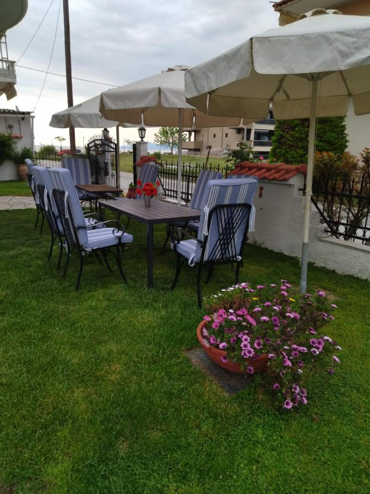 Athanasia Inn Vrasná المظهر الخارجي الصورة