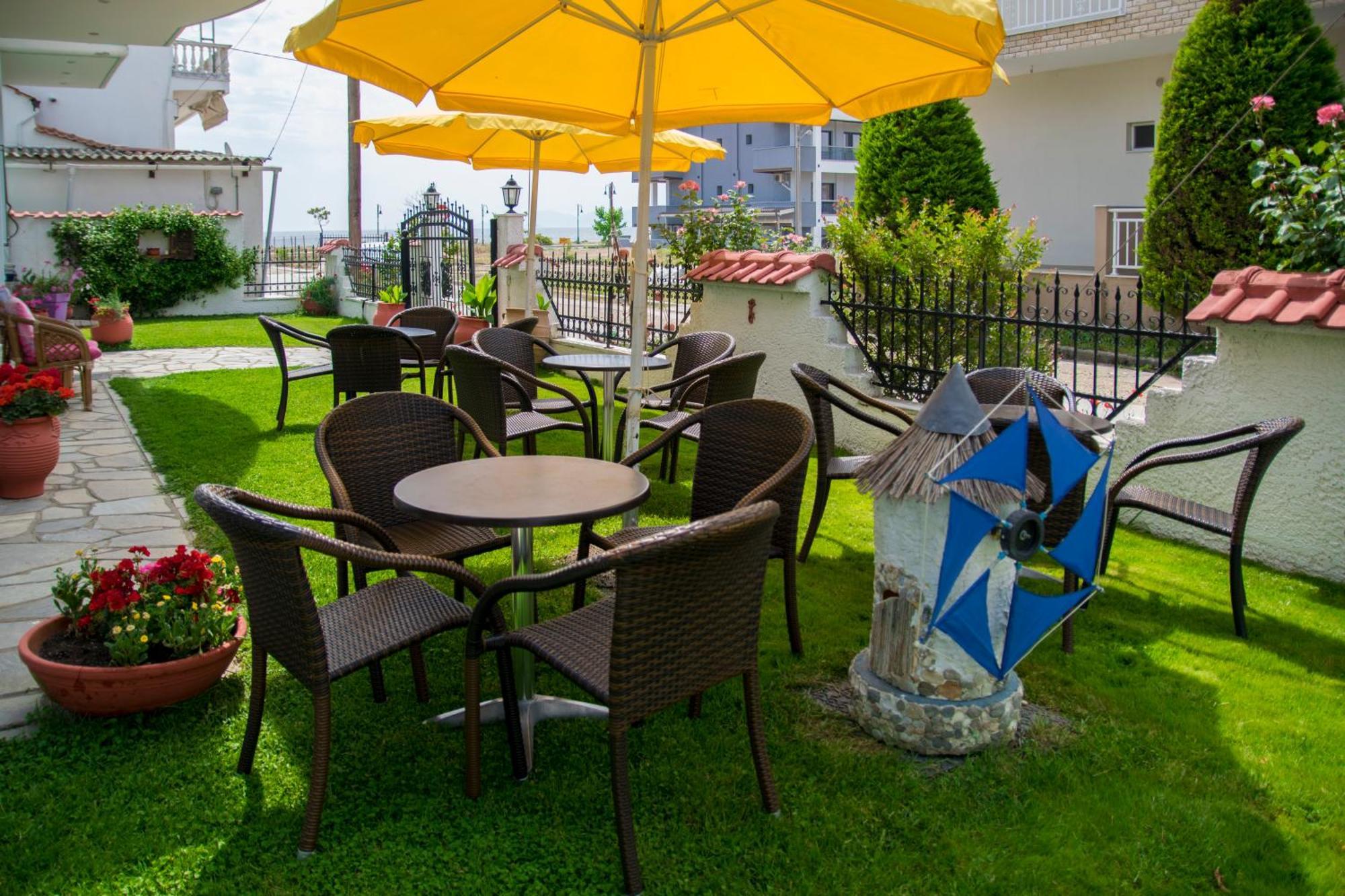 Athanasia Inn Vrasná المظهر الخارجي الصورة