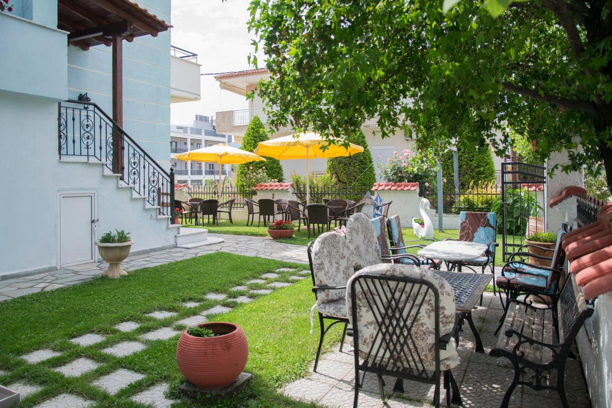 Athanasia Inn Vrasná المظهر الخارجي الصورة