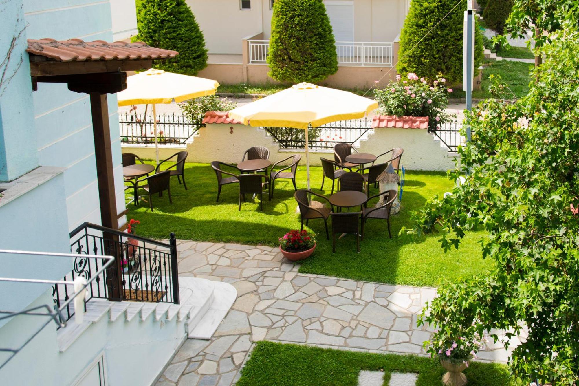Athanasia Inn Vrasná المظهر الخارجي الصورة