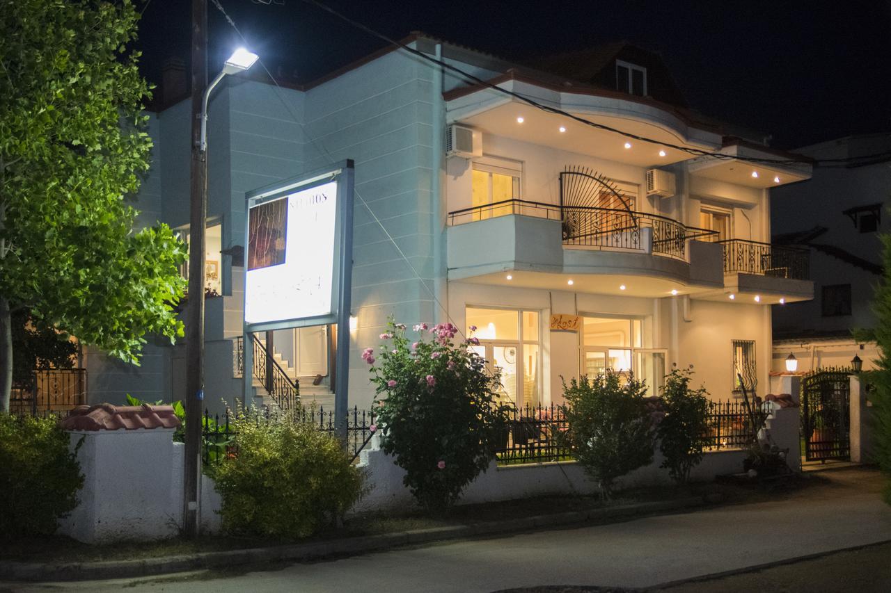 Athanasia Inn Vrasná المظهر الخارجي الصورة